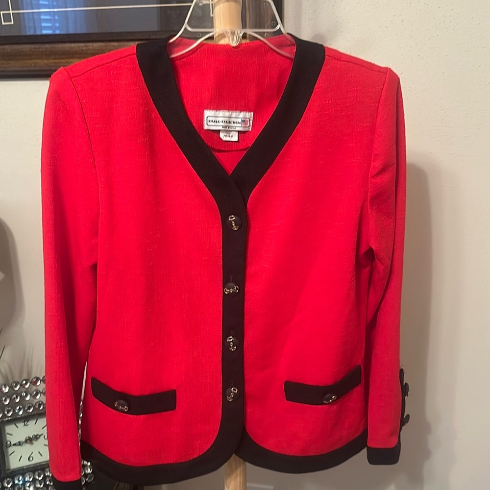 Reposh Petite Jacket with black trim